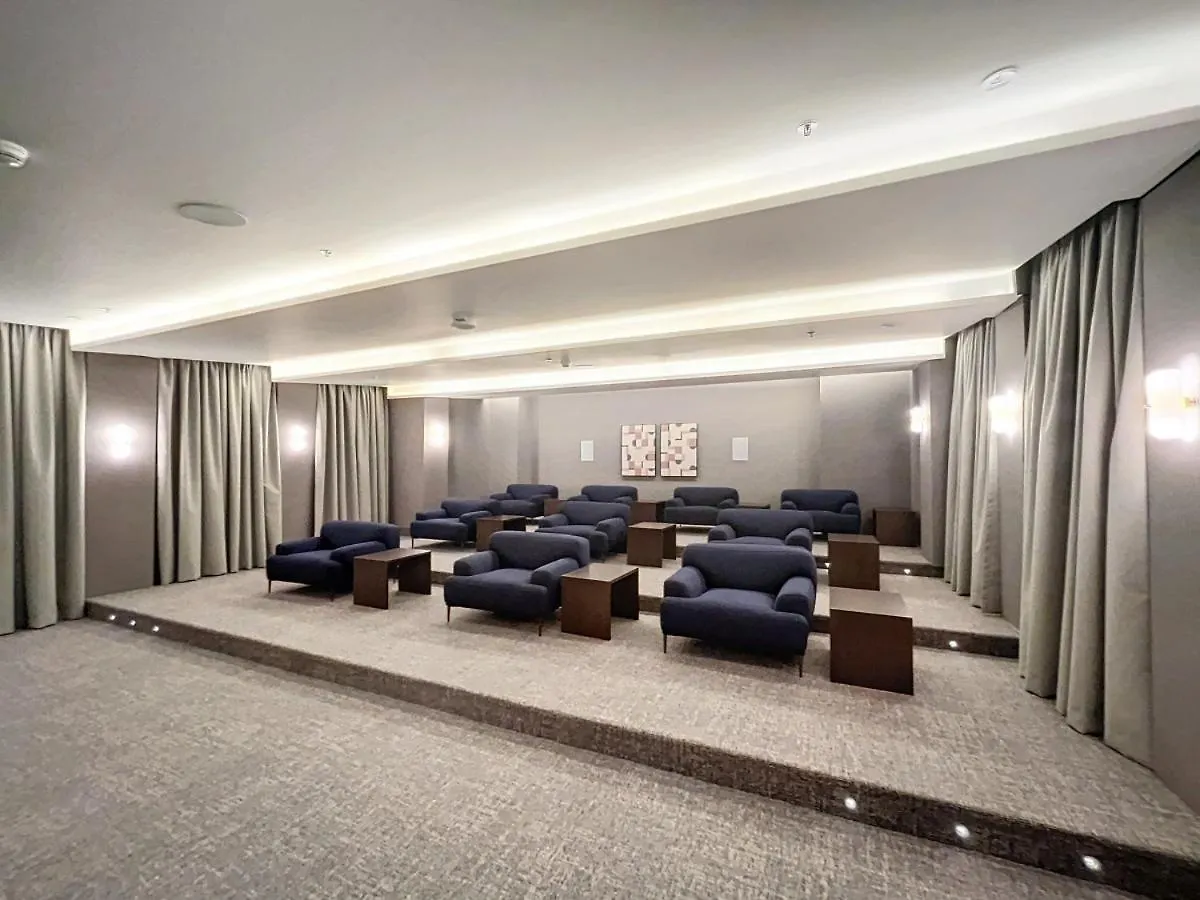 Apartment Forte Tower 1 - Inviting Two Bedroom Dubai